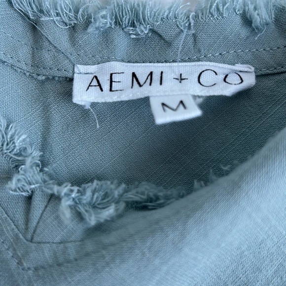 Aemi + Co blue gray raw edge adjustable strap hi-lo vneck blouse layering tank - Picture 8 of 9